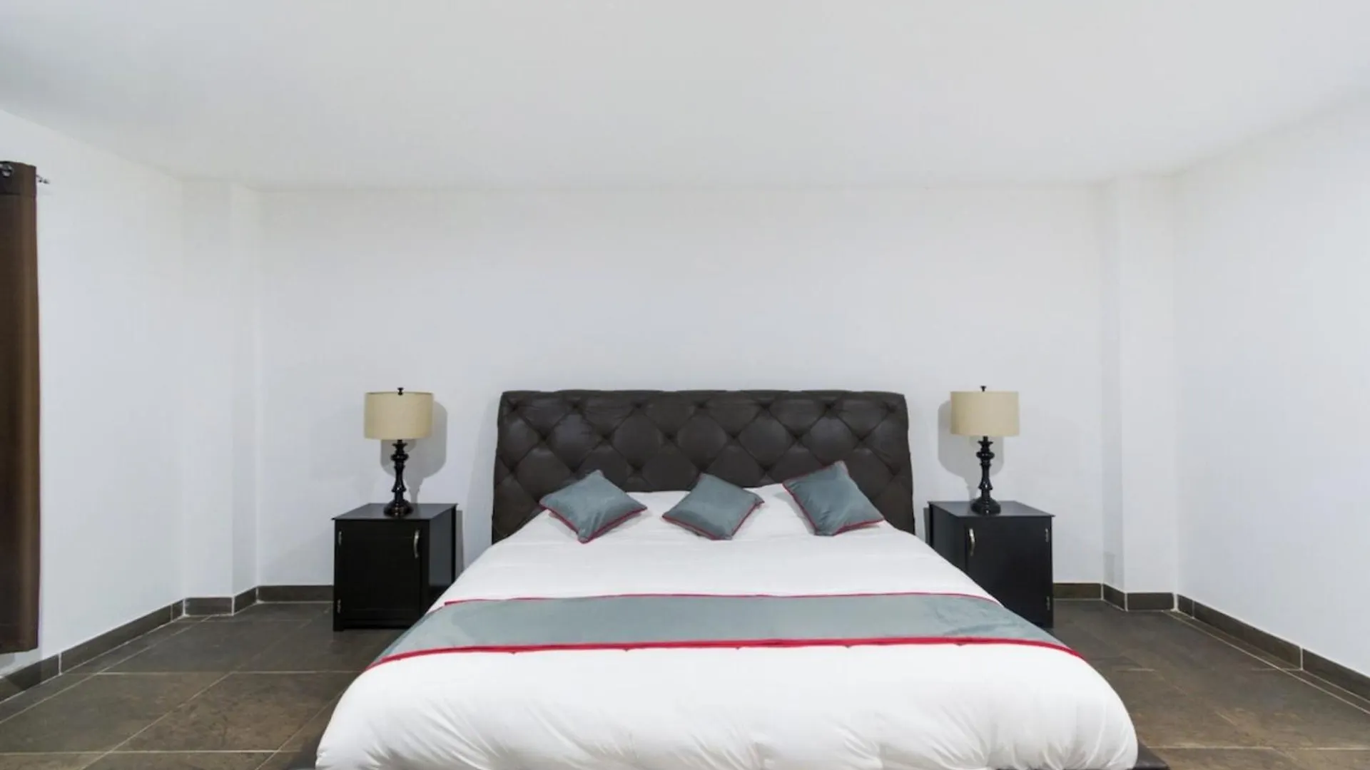 Collection O Hotel Nueva Escocia, Πουέμπλα